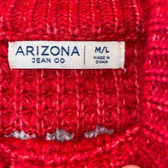 Crop knit sweater with fun pattern - Picture 5 of 5